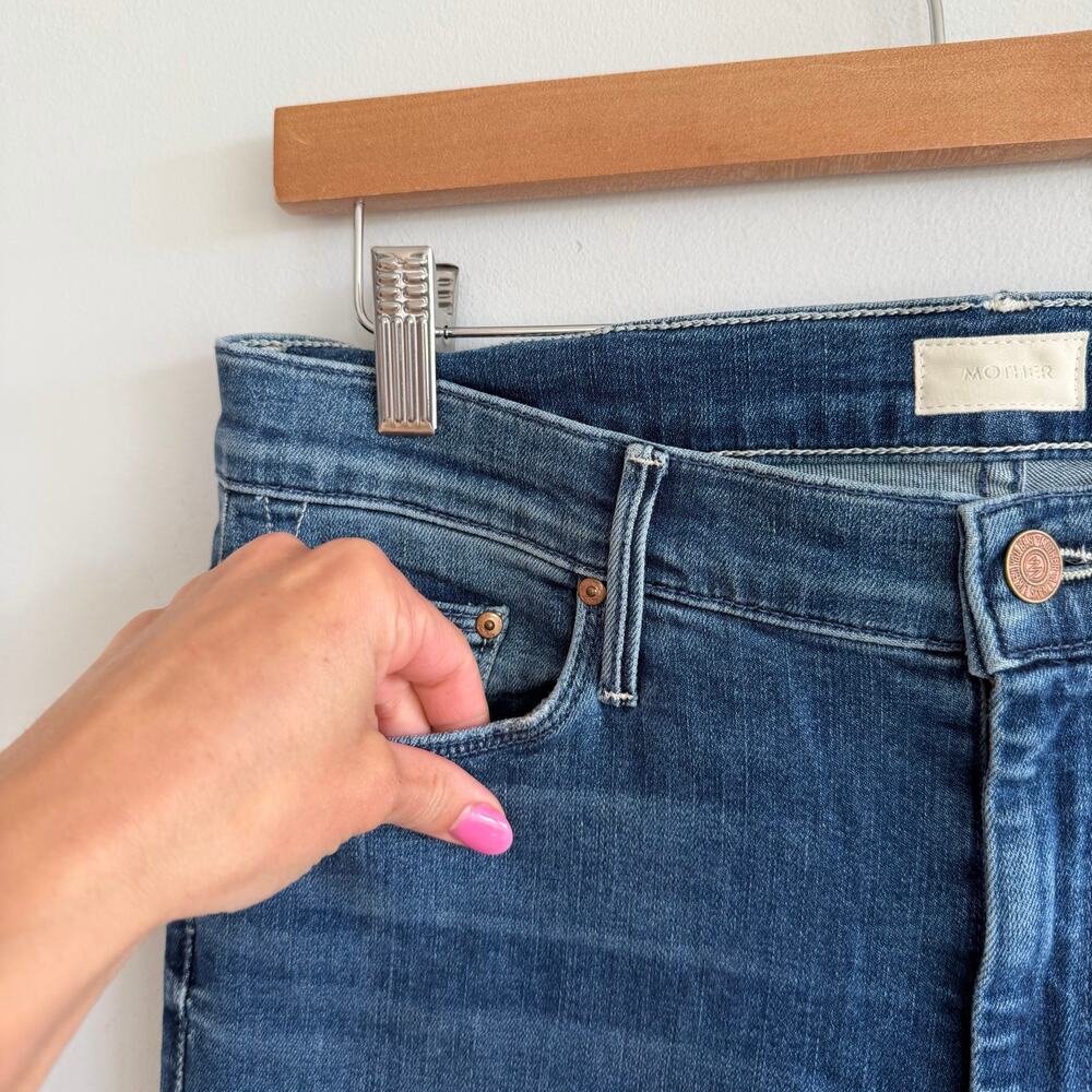 Mother The Weekender Fray Denim High Rise Flared Jeans Blue 30 - Picture 5 of 16
